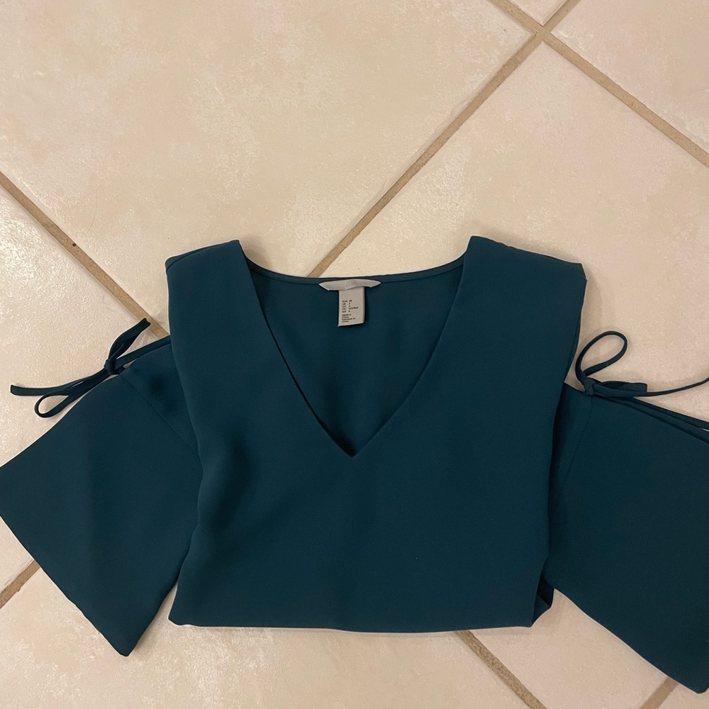 H&M top
